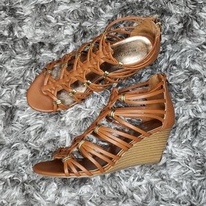 Madden Girl cute accented wedged sandals